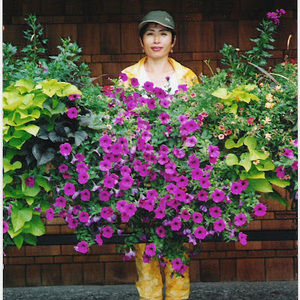 Meet your Posher, Emma